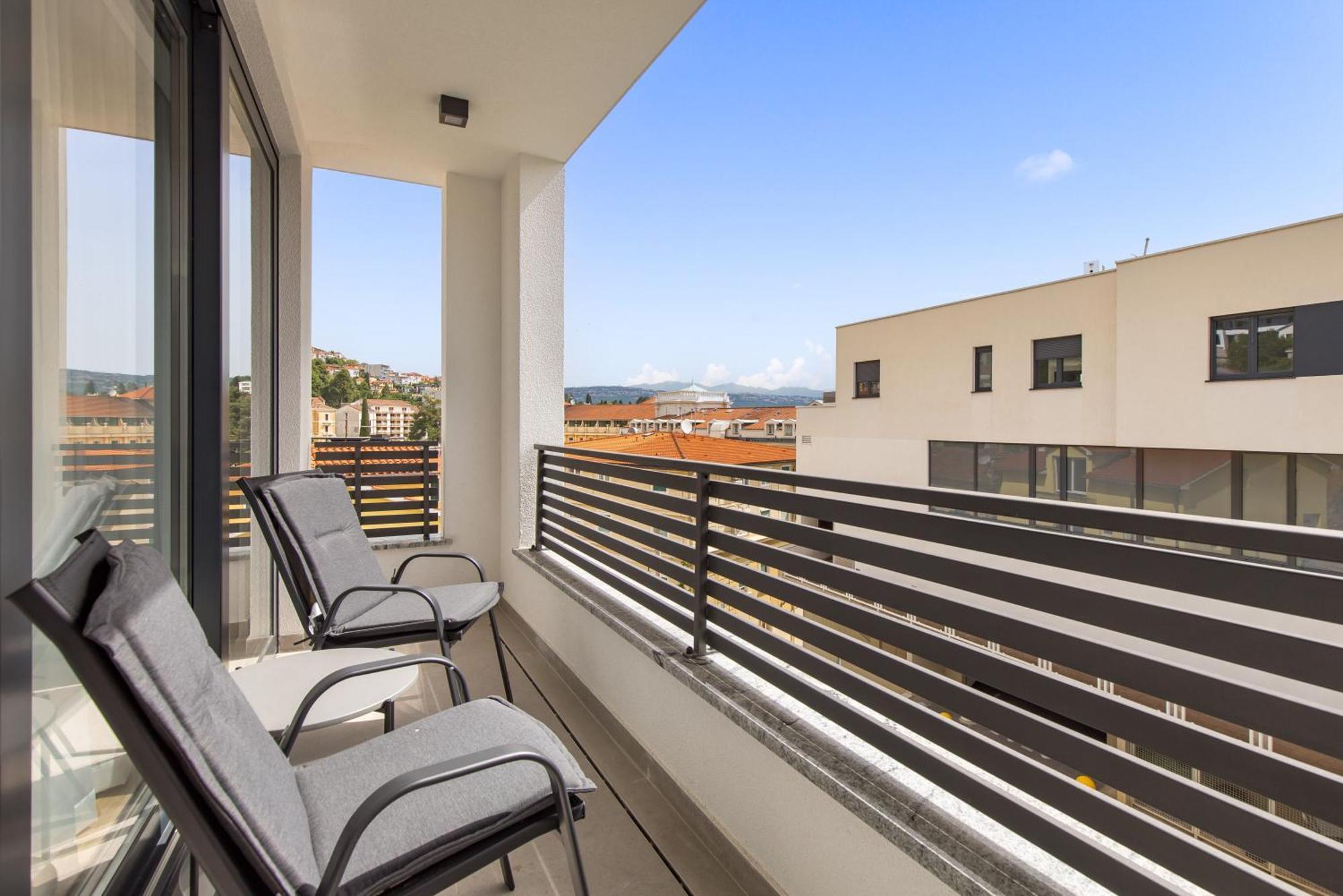 Belinda Apartments With Balcony & Private Parking 오파티아 외부 사진