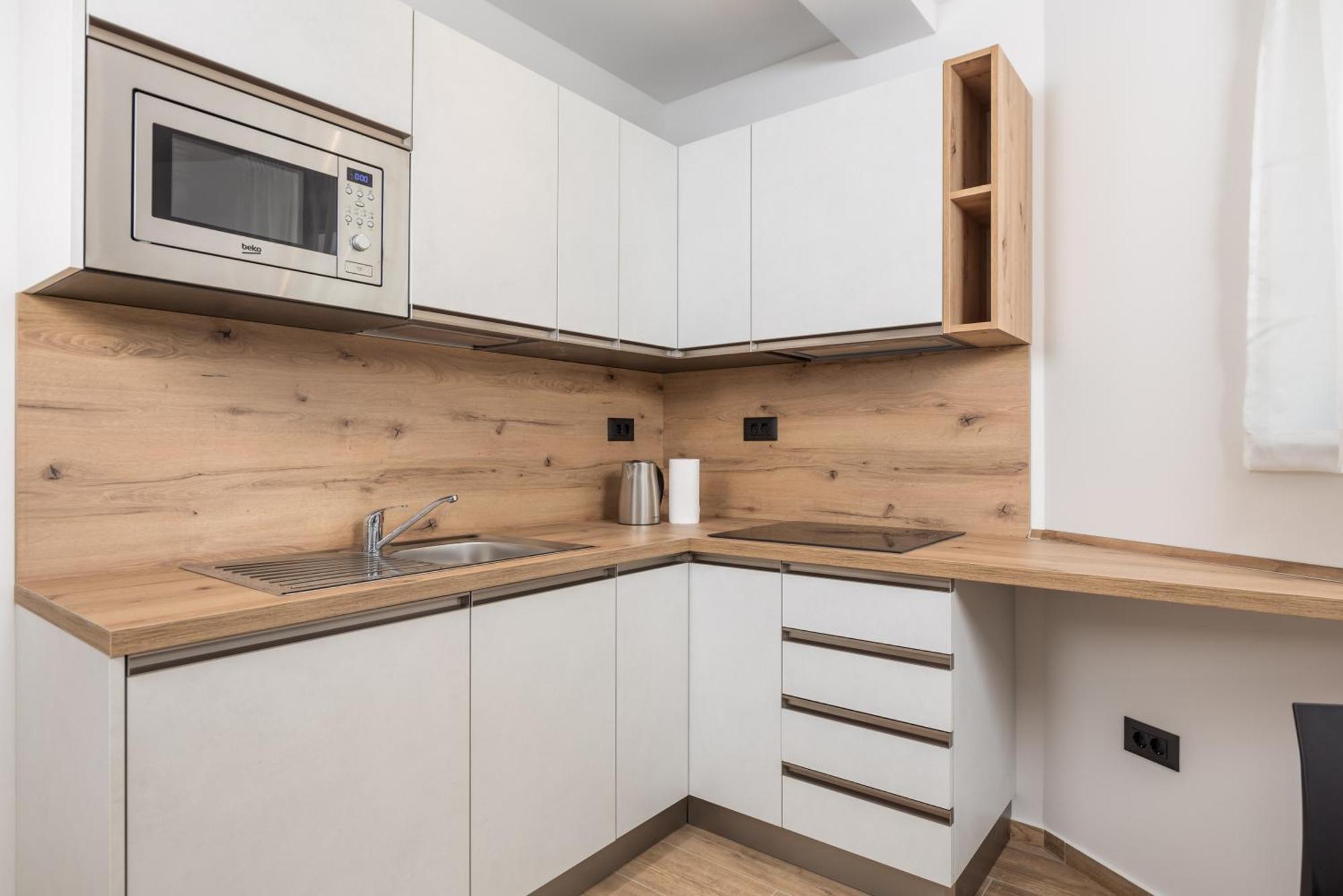 Belinda Apartments With Balcony & Private Parking 오파티아 외부 사진