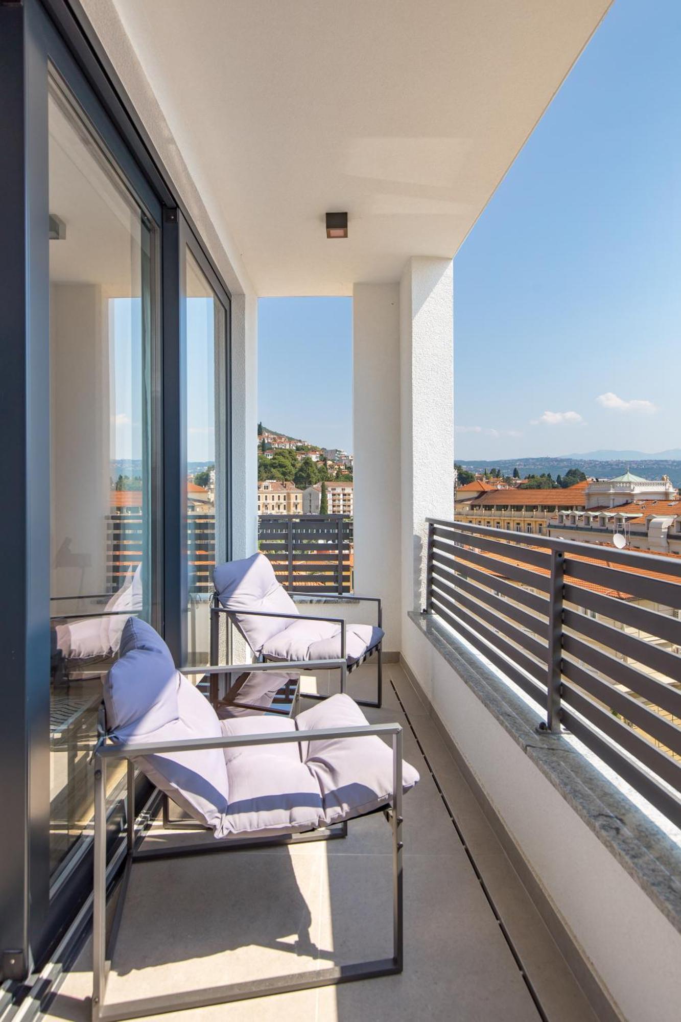 Belinda Apartments With Balcony & Private Parking 오파티아 외부 사진