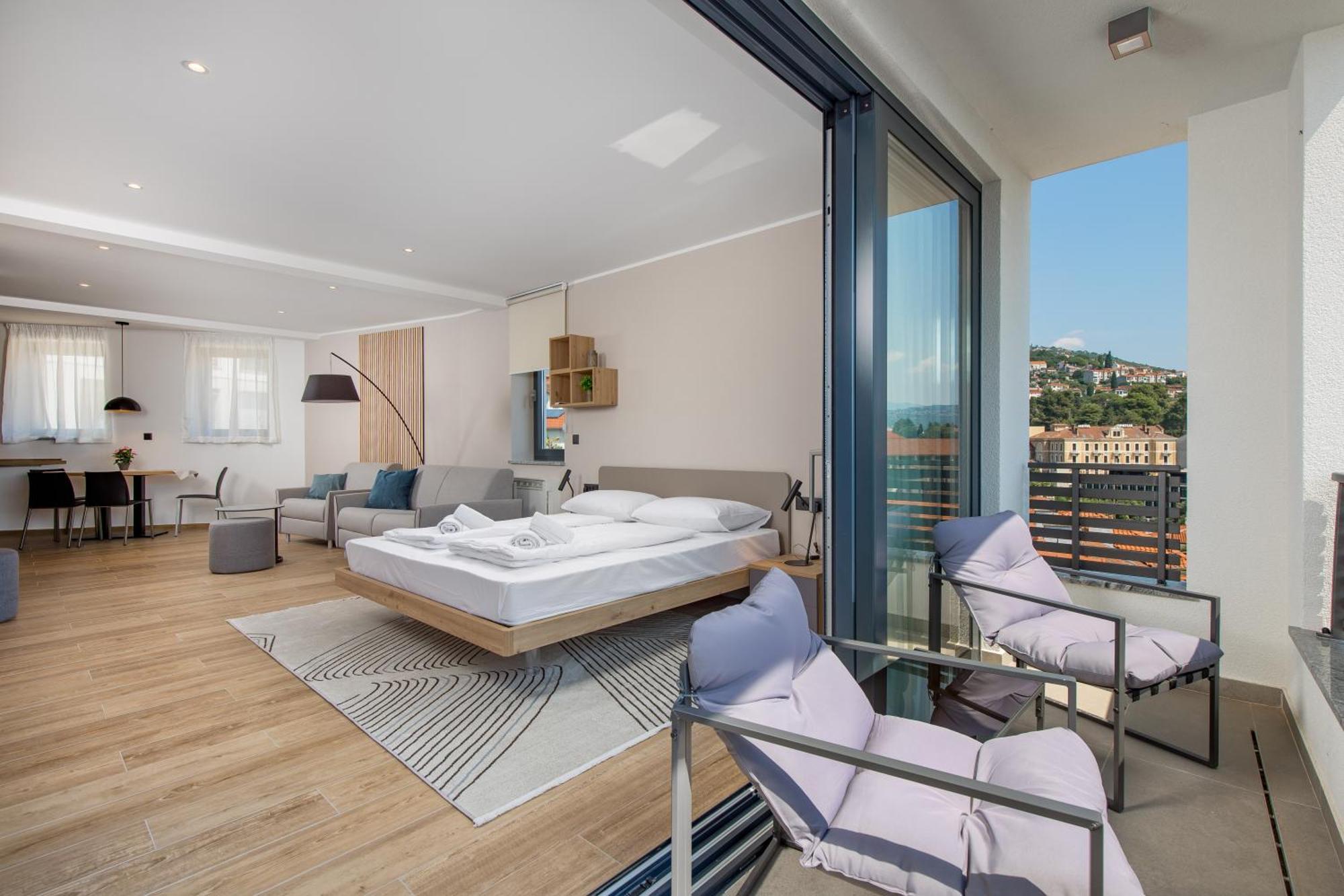 Belinda Apartments With Balcony & Private Parking 오파티아 외부 사진