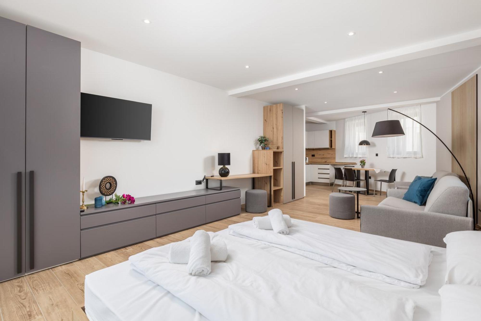 Belinda Apartments With Balcony & Private Parking 오파티아 외부 사진